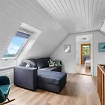Ina - 210m From The Sea By Interhome