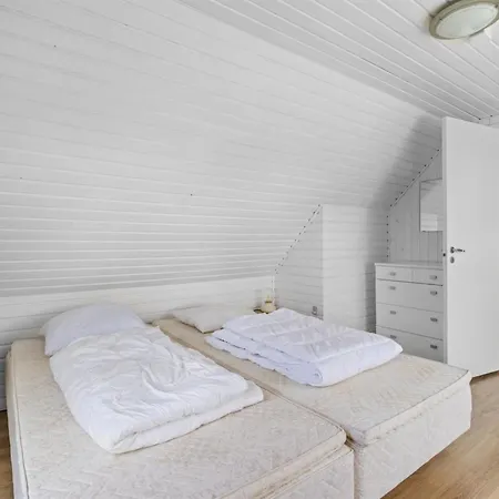 Casa vacanze Ina - 210m From The Sea By Interhome